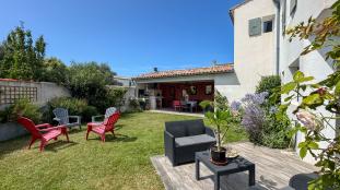 Ile de Ré:Jolie maison rénovée sur loix