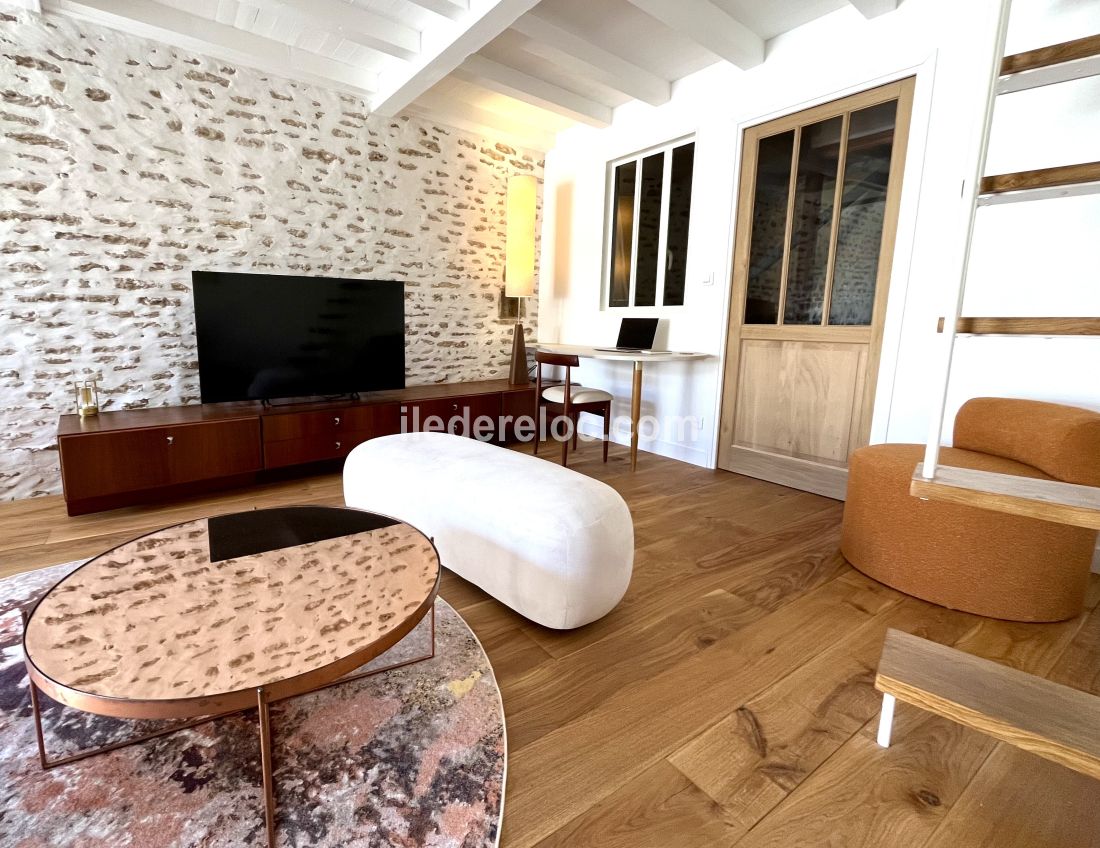 Photo 5 : SEJOUR d'une maison située à Les Portes-en-Ré, île de Ré.