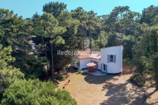 Ile de Ré:Maison aigue marine, accès privé à la mer 