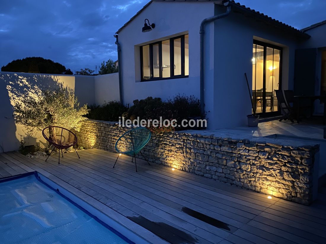 Photo 16 : TERRASSE d'une maison située à Loix, île de Ré.