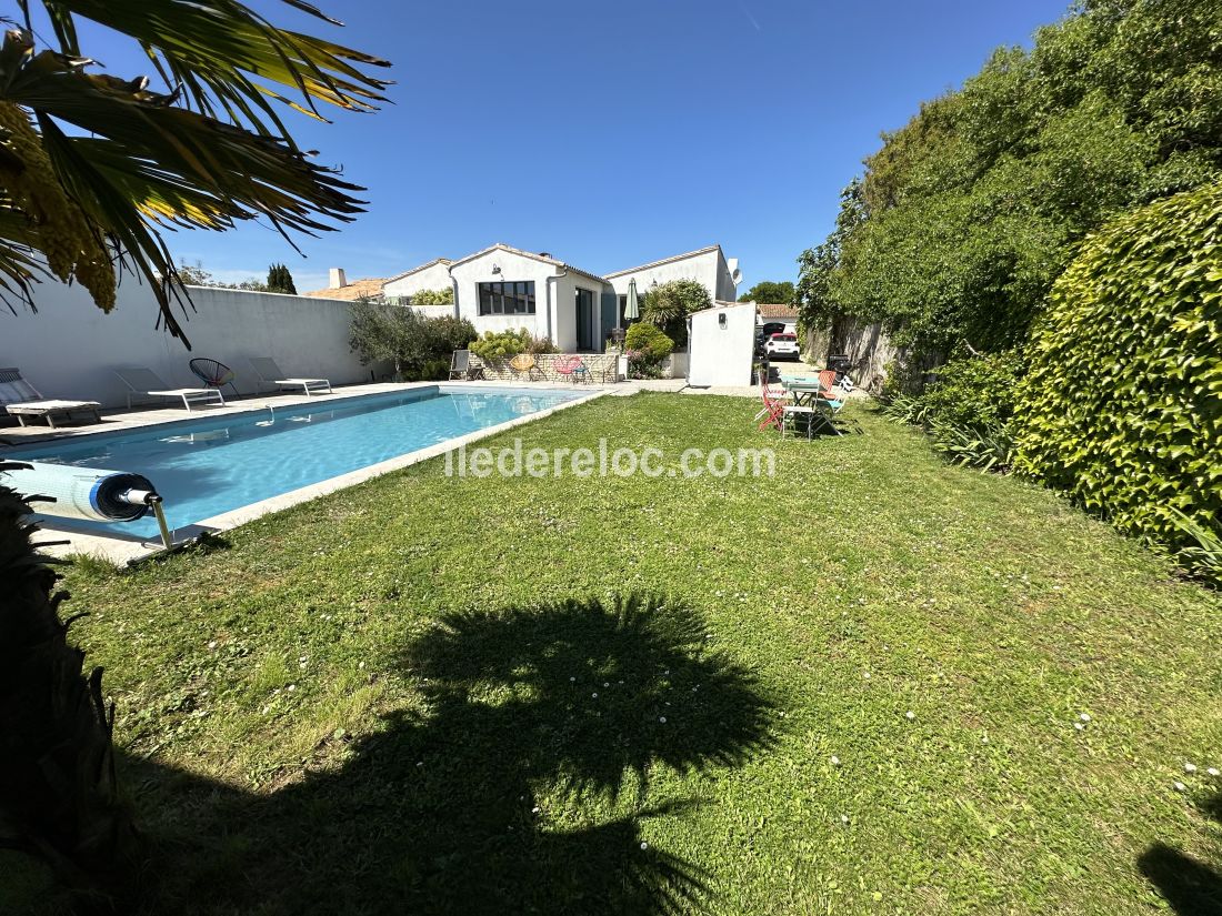 Photo 17 : JARDIN d'une maison située à Loix, île de Ré.