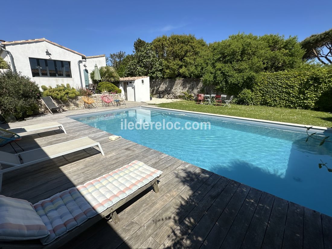 Photo 19 : PISCINE d'une maison située à Loix, île de Ré.