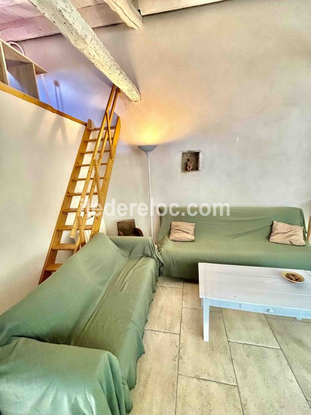 Photo 6 : SEJOUR d'une maison située à Saint-Martin-de-Ré, île de Ré.