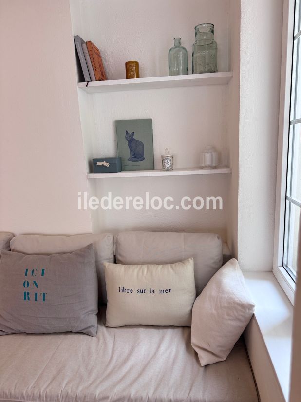 Photo 20 : SEJOUR d'une maison située à Les Portes-en-Ré, île de Ré.