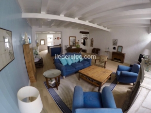 Ile de Ré:Maison de charme centre village, proche commerces et plage