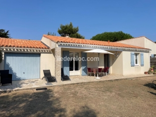 Ile de Ré:Maison les portes en ré avec acces direct à la plage bord de mer 