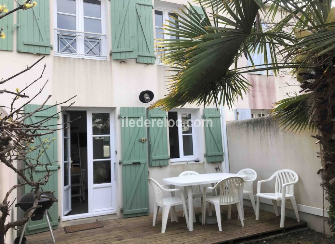 Photo 7 : TERRASSE d'une maison située à La Flotte-en-Ré, île de Ré.