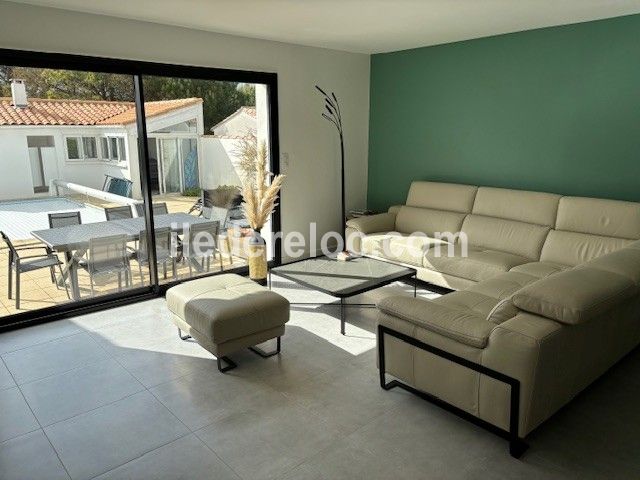 Photo 6 : SEJOUR d'une maison située à Le Bois-Plage-en-Ré, île de Ré.