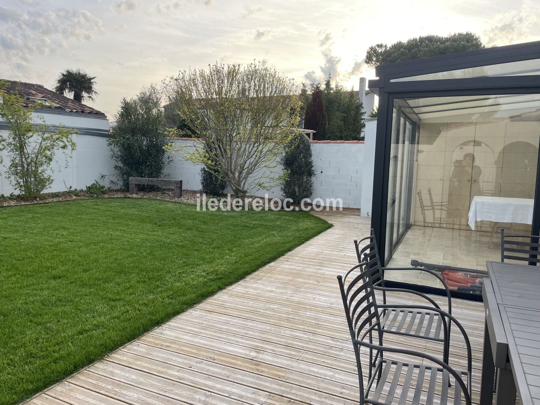 Photo 18 : EXTERIEUR d'une maison située à Saint-Martin-de-Ré, île de Ré.
