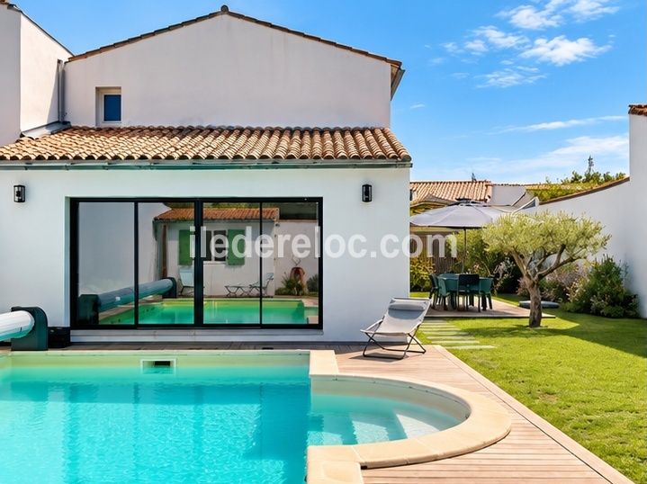 Photo 4 : NC d'une maison situ&eacute;e &agrave; La Flotte-en-R&eacute;, &icirc;le de R&eacute;.