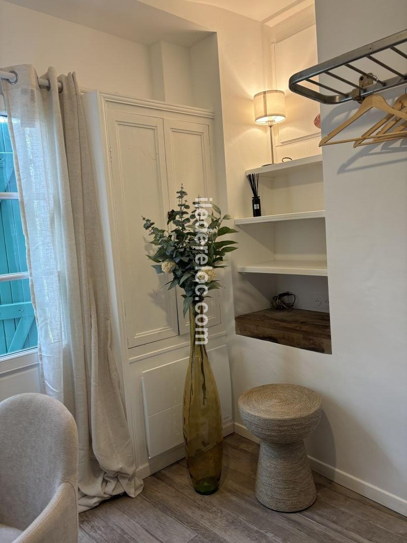 Photo 19 : NC d'une maison située à Sainte-Marie-de-Ré, île de Ré.