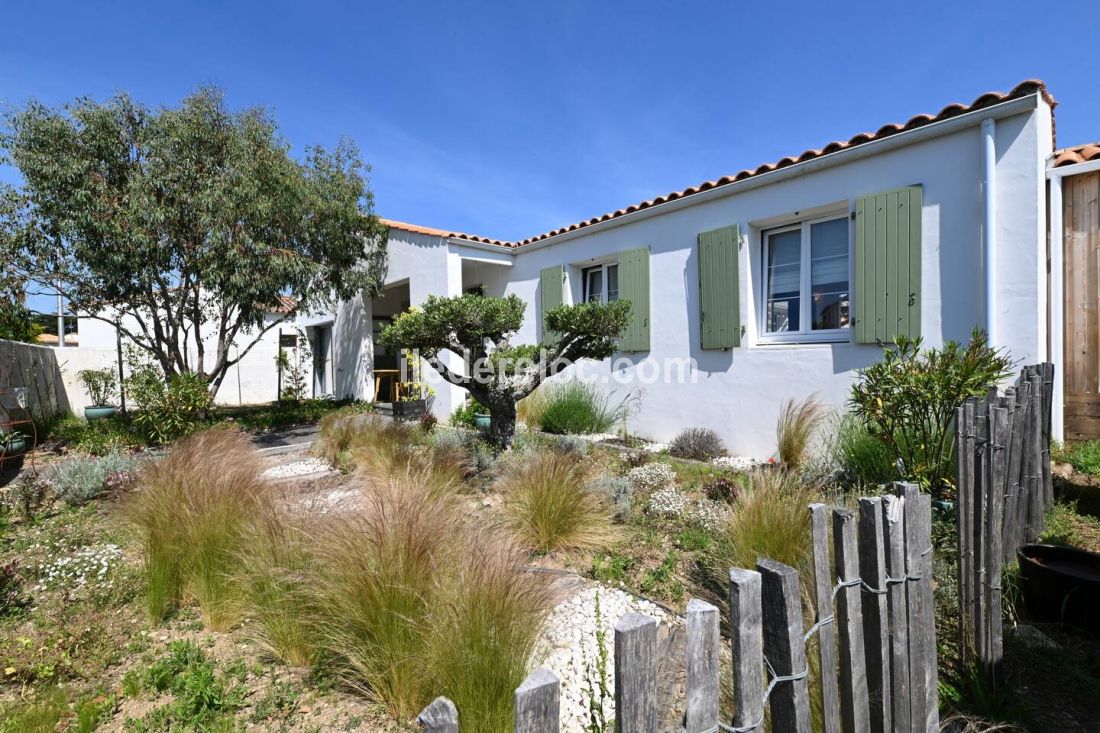 Photo 7 : NC d'une maison située à Sainte-Marie-de-Ré, île de Ré.