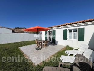 Ile de Ré:Belle maison pouvant accueillir jusqu’à 4 personnes, idéalement située au cœur d