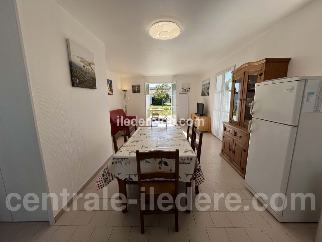 Photo 16 : NC d'une maison située à Ars en Ré, île de Ré.