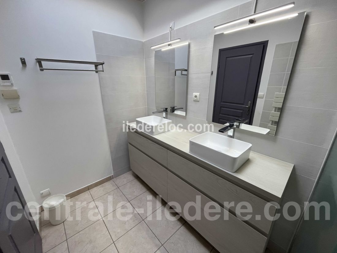 Photo 32 : NC d'une maison située à Ars en Ré, île de Ré.