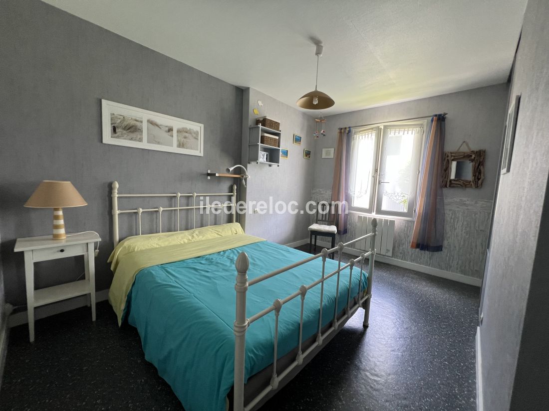 Photo 9 : CHAMBRE d'une maison située à Le Bois-Plage-en-Ré, île de Ré.