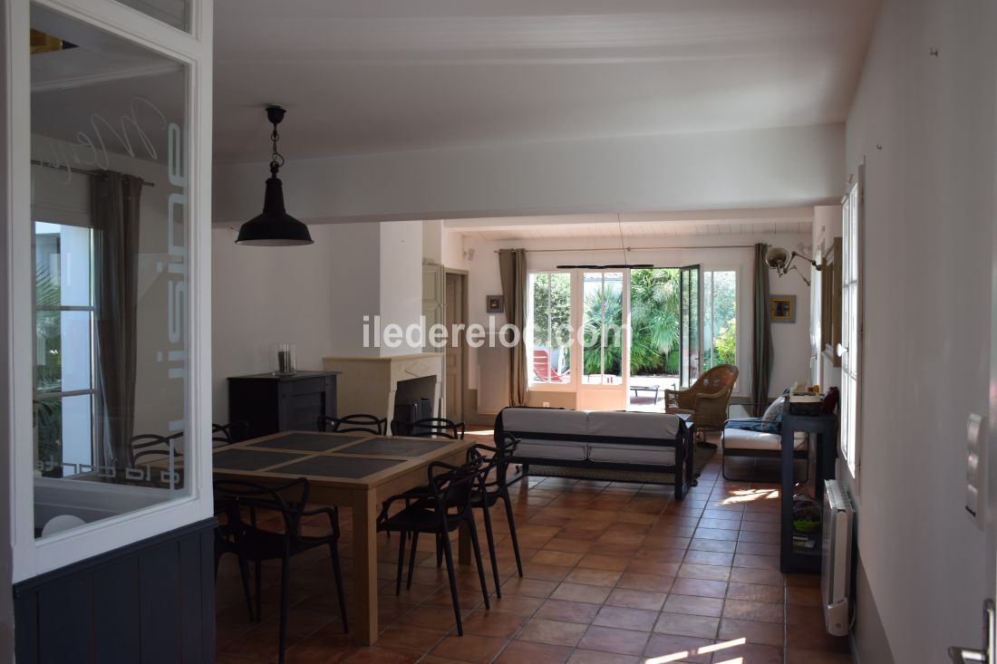 Photo 11 : SEJOUR d'une maison située à Rivedoux-Plage, île de Ré.