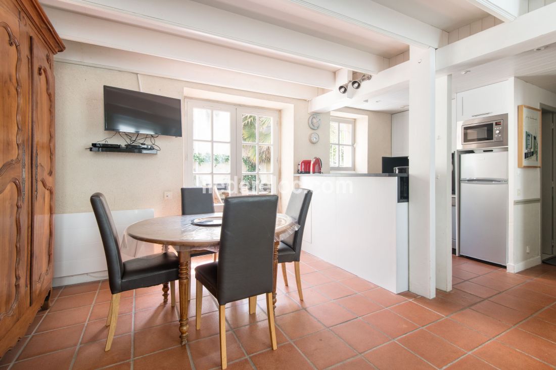 Photo 5 : SEJOUR d'une maison situ&eacute;e &agrave; Saint-Martin-de-R&eacute;, &icirc;le de R&eacute;.