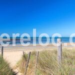 Photo 12 : EXTERIEUR d'une maison situ&eacute;e &agrave; La Couarde-sur-mer, &icirc;le de R&eacute;.