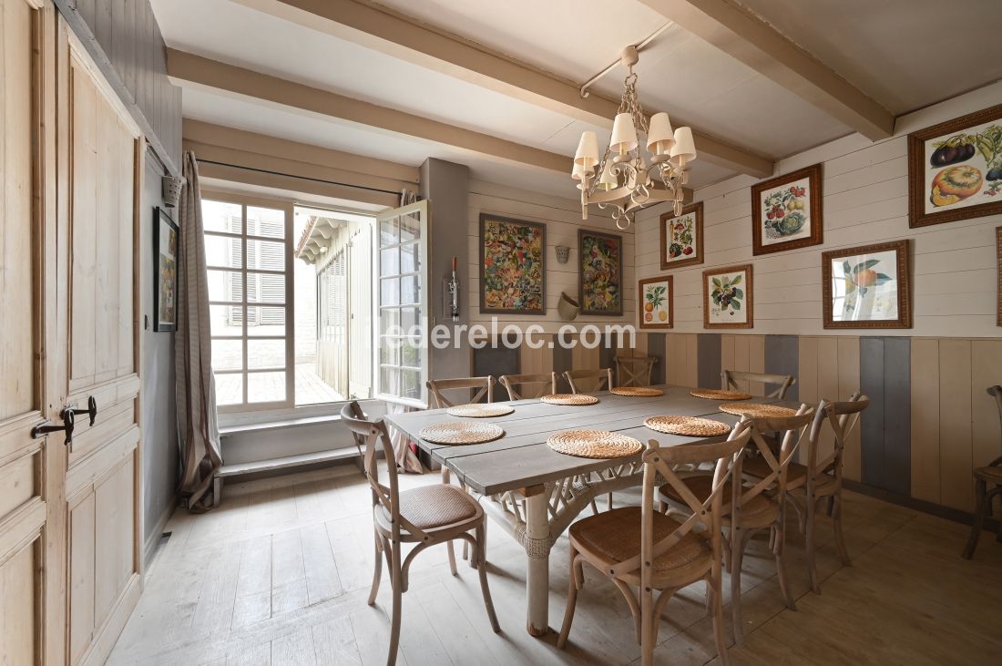 Photo 8 : NC d'une maison situ&eacute;e &agrave; La Flotte-en-R&eacute;, &icirc;le de R&eacute;.