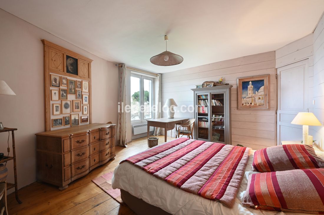 Photo 24 : NC d'une maison situ&eacute;e &agrave; La Flotte-en-R&eacute;, &icirc;le de R&eacute;.