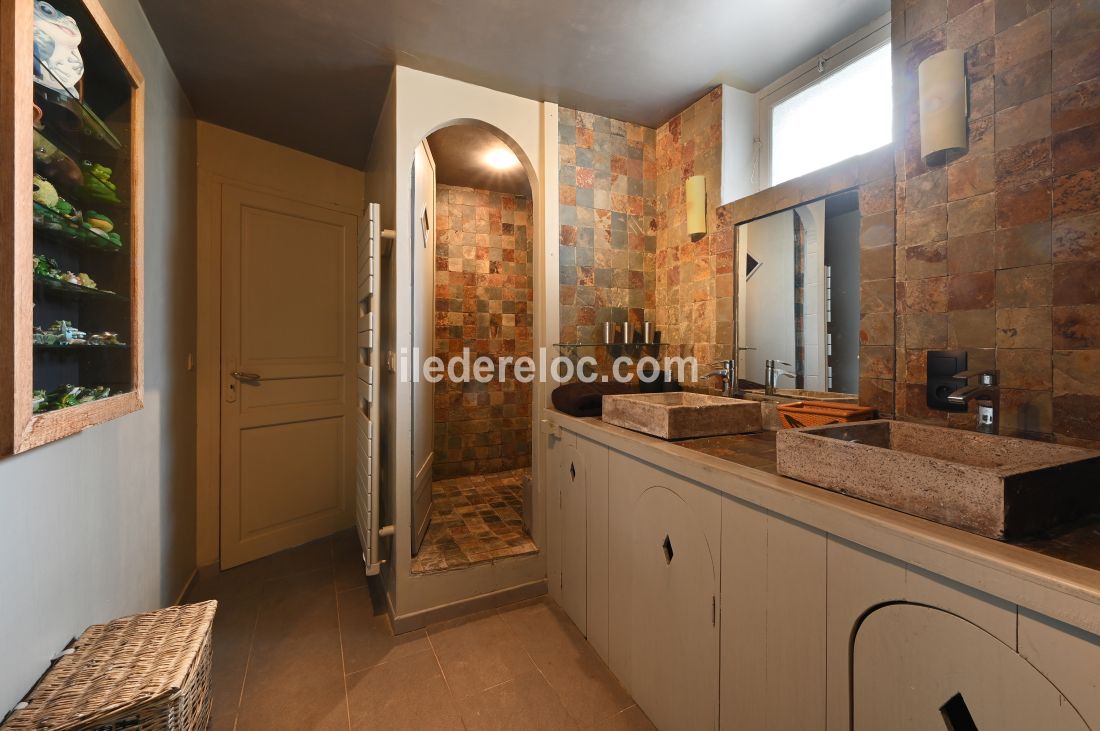 Photo 26 : NC d'une maison situ&eacute;e &agrave; La Flotte-en-R&eacute;, &icirc;le de R&eacute;.