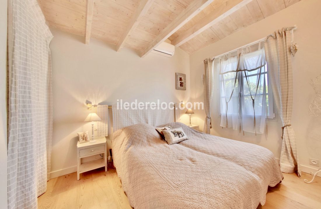 Photo 9 : NC d'une maison situ&eacute;e &agrave; Saint-Martin-de-R&eacute;, &icirc;le de R&eacute;.