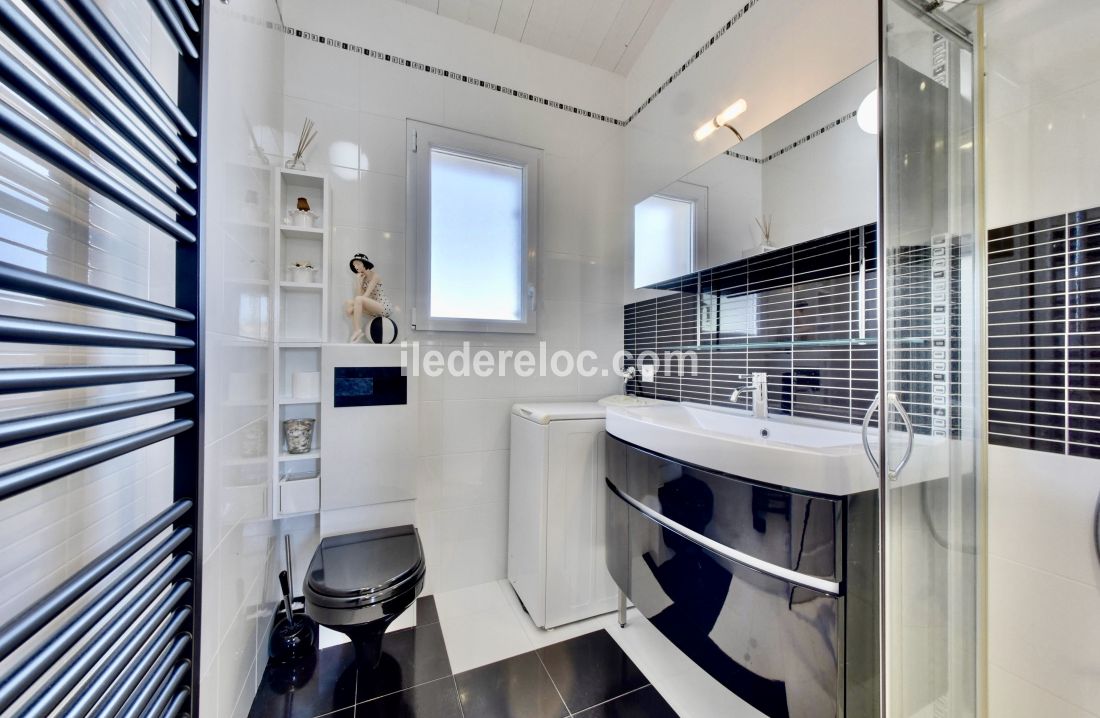 Photo 8 : NC d'une maison situ&eacute;e &agrave; Saint-Martin-de-R&eacute;, &icirc;le de R&eacute;.