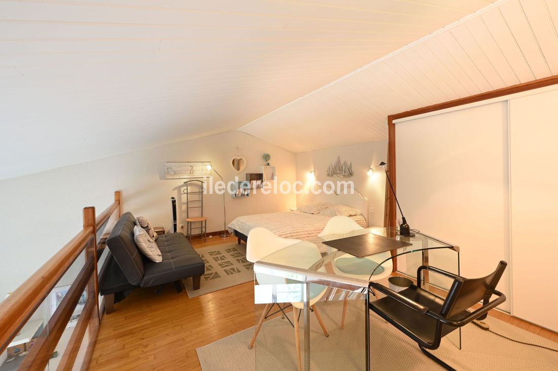 Photo 8 : NC d'une maison situ&eacute;e &agrave; Saint-Martin-de-R&eacute;, &icirc;le de R&eacute;.