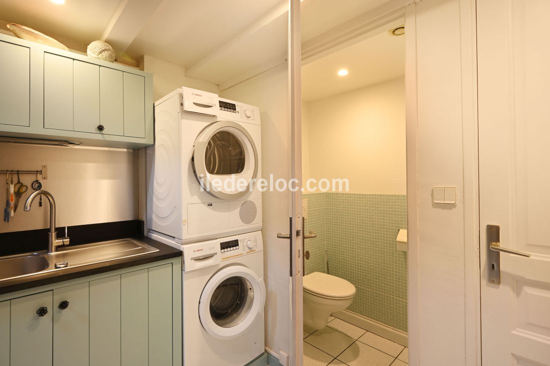 Photo 13 : NC d'une maison situ&eacute;e &agrave; Saint-Martin-de-R&eacute;, &icirc;le de R&eacute;.