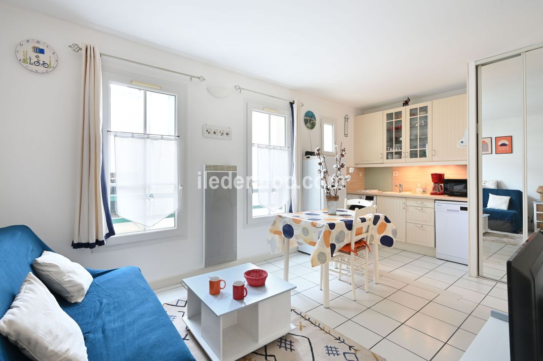 Photo 4 : NC d'une maison situ&eacute;e &agrave; Saint-Martin-de-R&eacute;, &icirc;le de R&eacute;.