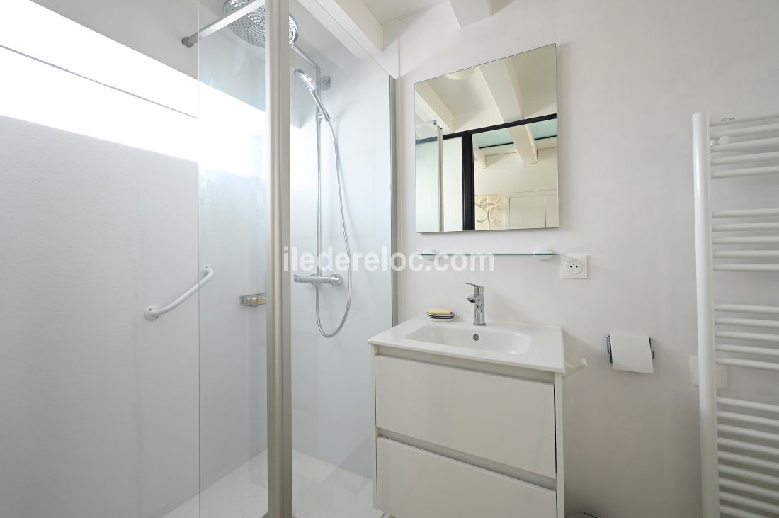 Photo 20 : NC d'une maison situ&eacute;e &agrave; Saint-Martin-de-R&eacute;, &icirc;le de R&eacute;.