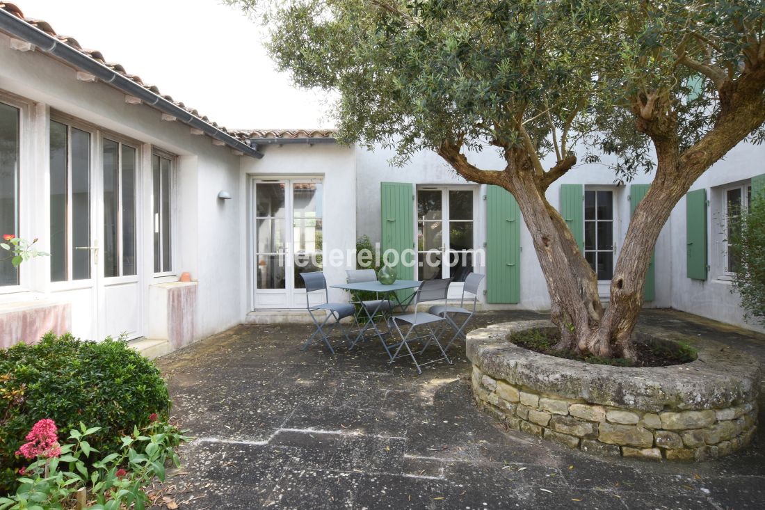Photo 8 : NC d'une maison situ&eacute;e &agrave; La Couarde-sur-mer, &icirc;le de R&eacute;.