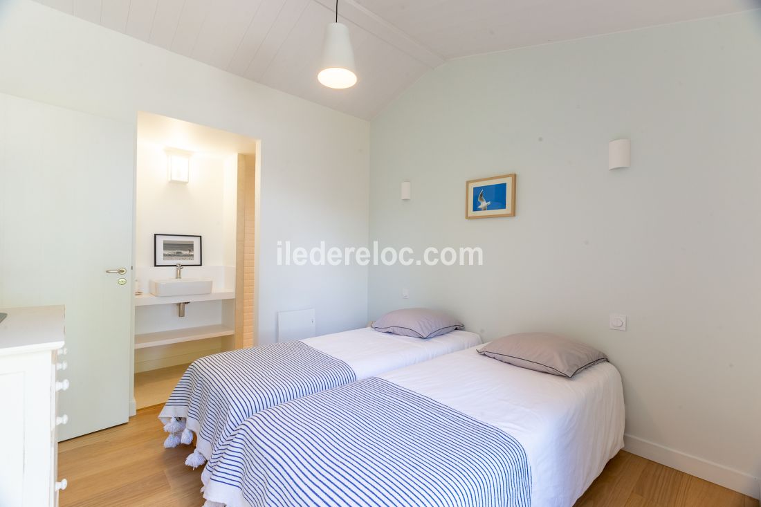 Photo 14 : NC d'une maison situ&eacute;e &agrave; Saint-Cl&eacute;ment-des-Baleines, &icirc;le de R&eacute;.