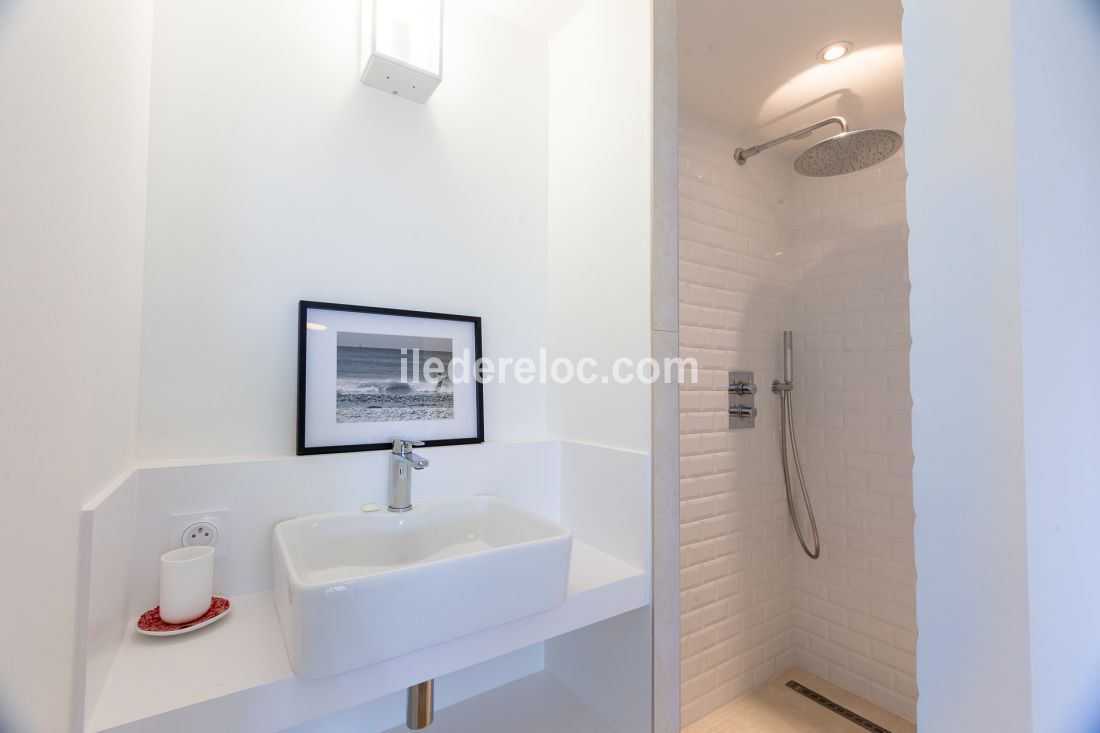 Photo 16 : NC d'une maison situ&eacute;e &agrave; Saint-Cl&eacute;ment-des-Baleines, &icirc;le de R&eacute;.