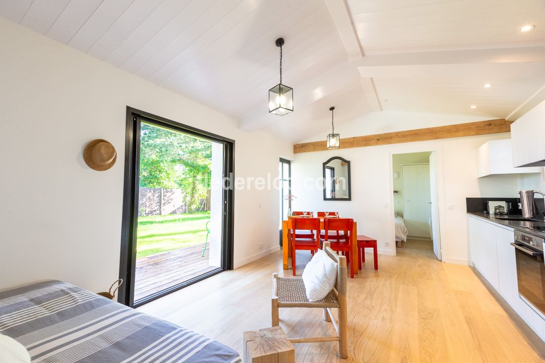 Photo 9 : NC d'une maison situ&eacute;e &agrave; Saint-Cl&eacute;ment-des-Baleines, &icirc;le de R&eacute;.