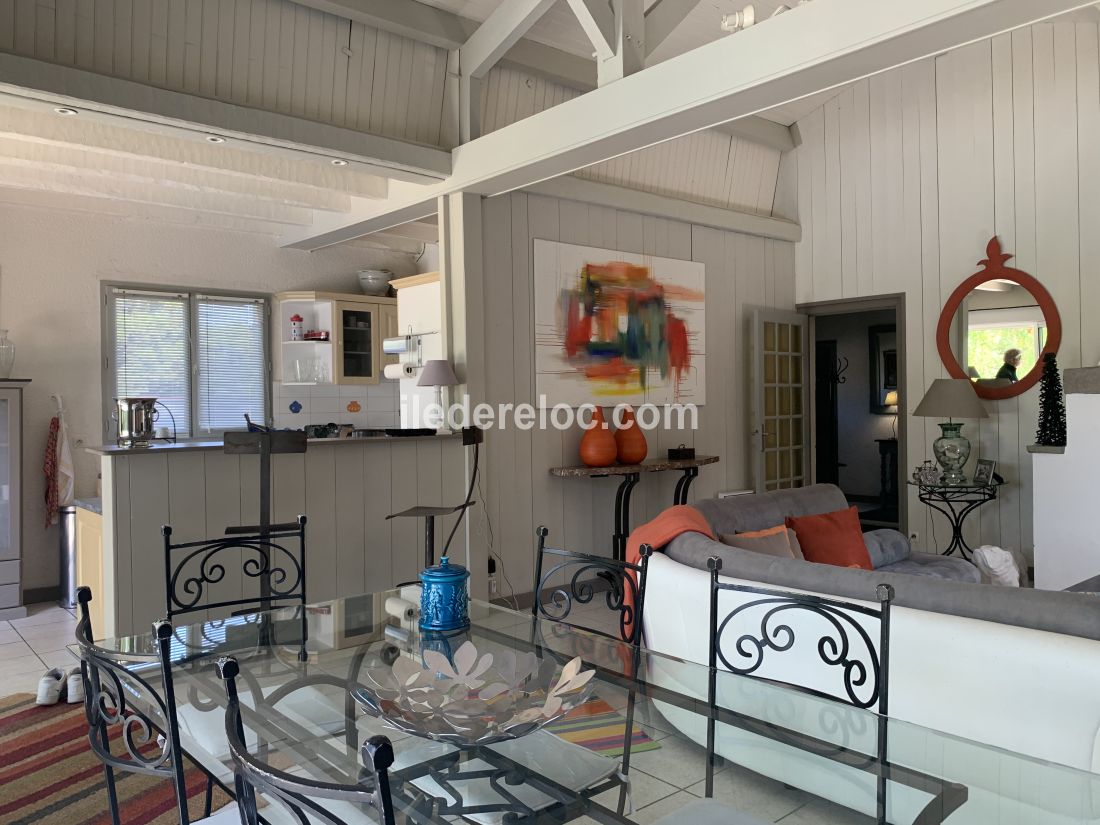 Photo 11 : NC d'une maison situ&eacute;e &agrave; Sainte-Marie-de-R&eacute;, &icirc;le de R&eacute;.