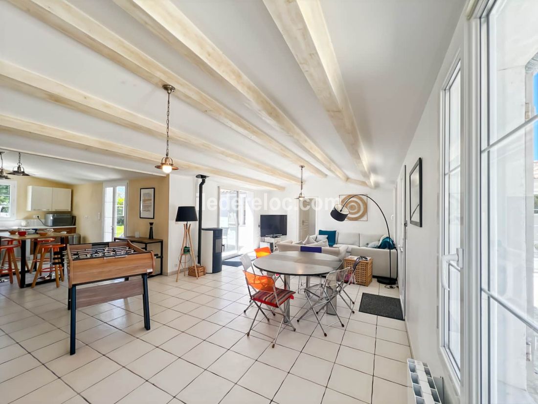 Photo 4 : SEJOUR d'une maison situ&eacute;e &agrave; Loix, &icirc;le de R&eacute;.