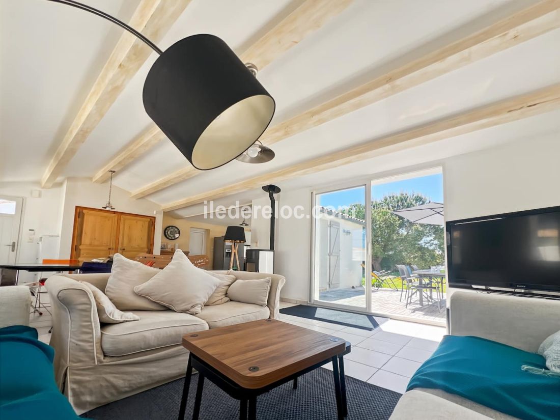 Photo 5 : SEJOUR d'une maison situ&eacute;e &agrave; Loix, &icirc;le de R&eacute;.