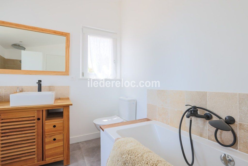 Photo 23 : NC d'une maison situ&eacute;e &agrave; Loix, &icirc;le de R&eacute;.