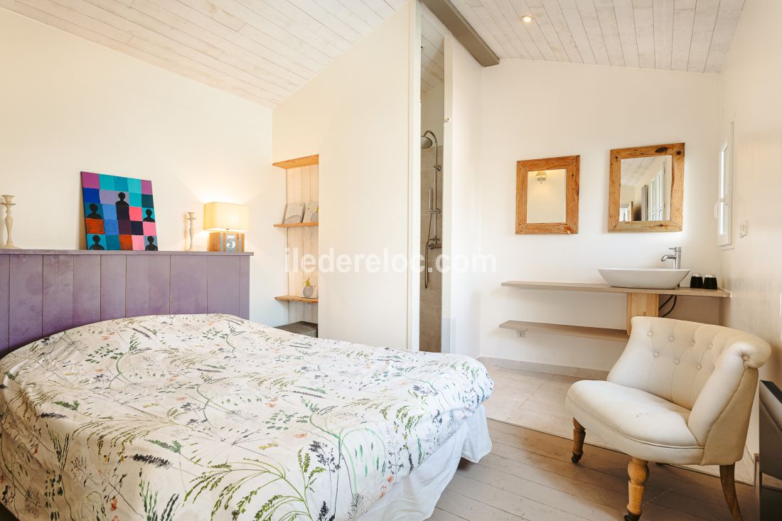 Photo 13 : NC d'une maison situ&eacute;e &agrave; Sainte-Marie-de-R&eacute;, &icirc;le de R&eacute;.