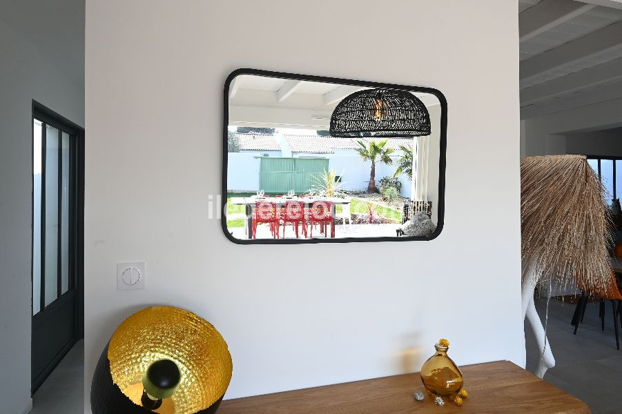 Photo 22 : SEJOUR d'une maison situ&eacute;e &agrave; Ars en R&eacute;, &icirc;le de R&eacute;.