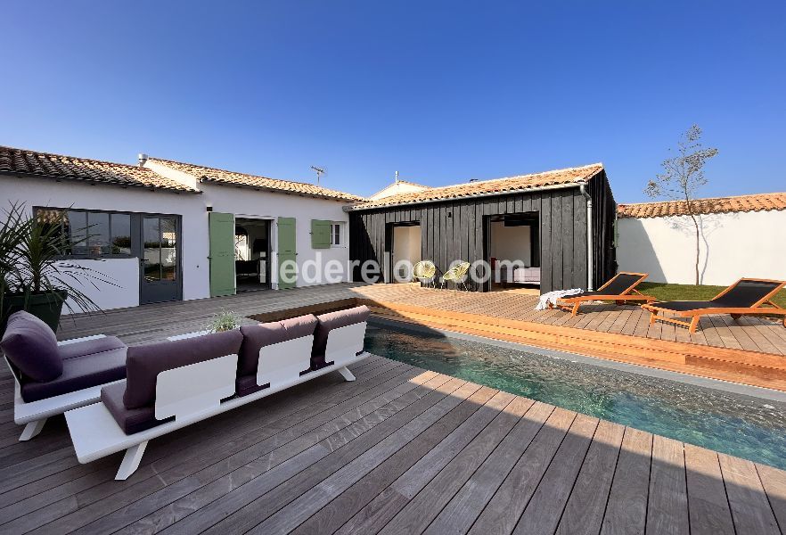 Photo 80 : TERRASSE d'une maison situ&eacute;e &agrave; Ars en R&eacute;, &icirc;le de R&eacute;.