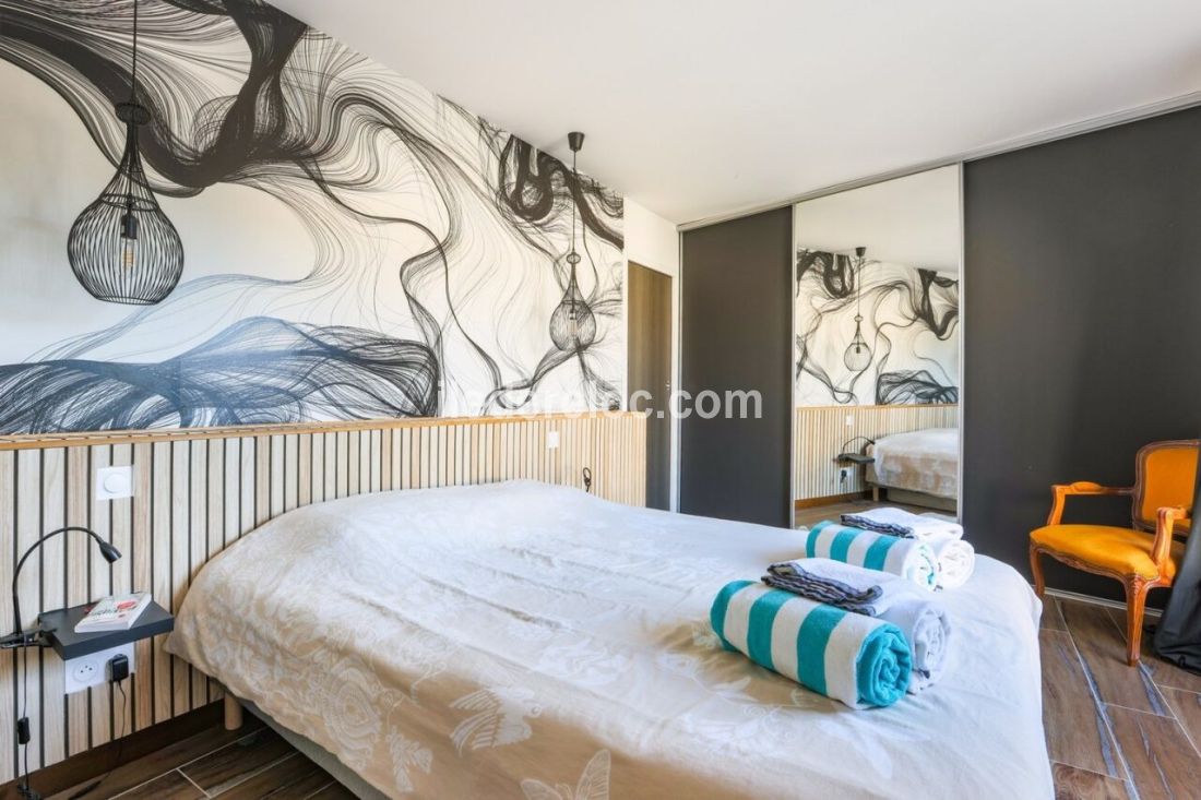 Photo 4 : CHAMBRE d'une maison situ&eacute;e &agrave; La Flotte-en-R&eacute;, &icirc;le de R&eacute;.