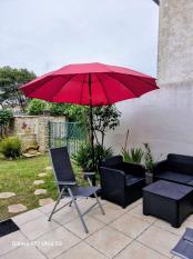 Ile de R&eacute;:Charmante maison à deux pas du marché du bois