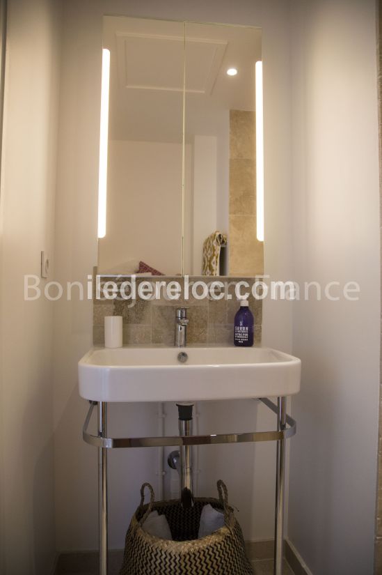 Photo 14 : NC d'une maison situ&eacute;e &agrave; La Couarde-sur-mer, &icirc;le de R&eacute;.