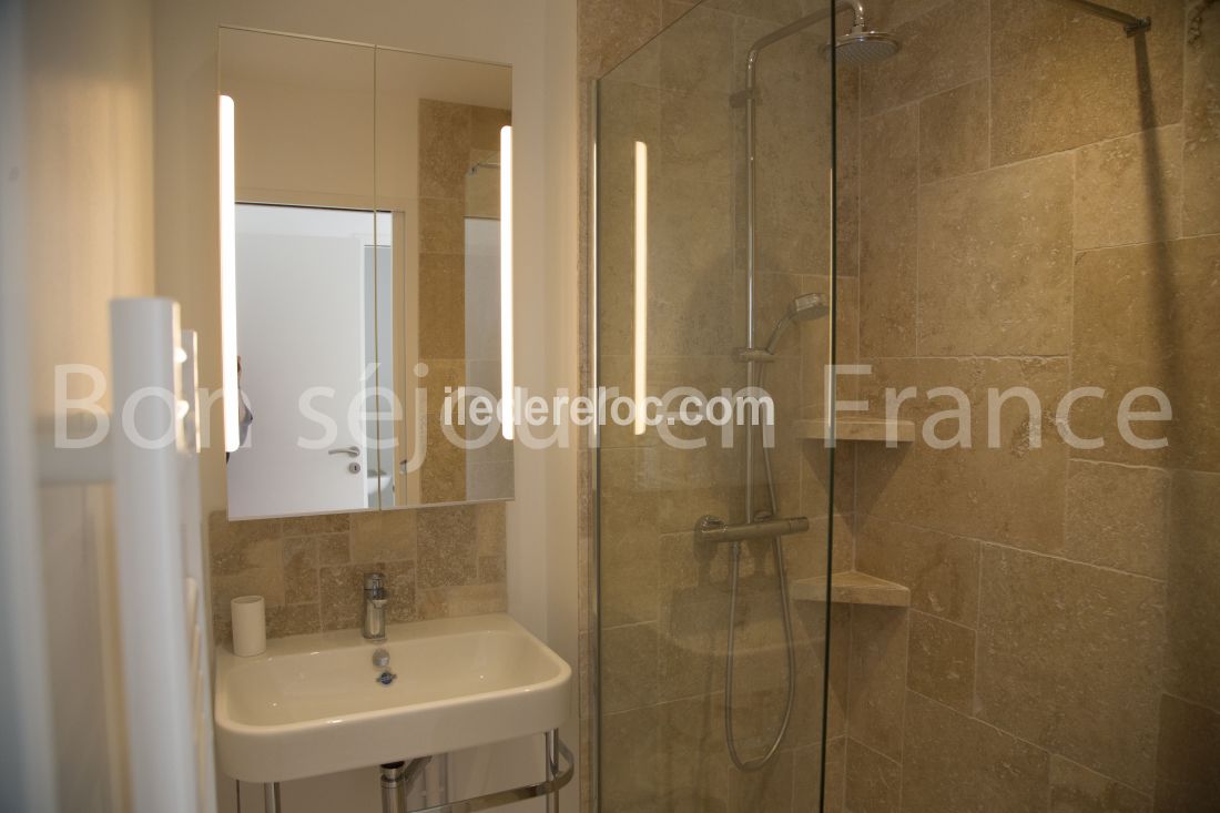 Photo 19 : NC d'une maison situ&eacute;e &agrave; La Couarde-sur-mer, &icirc;le de R&eacute;.