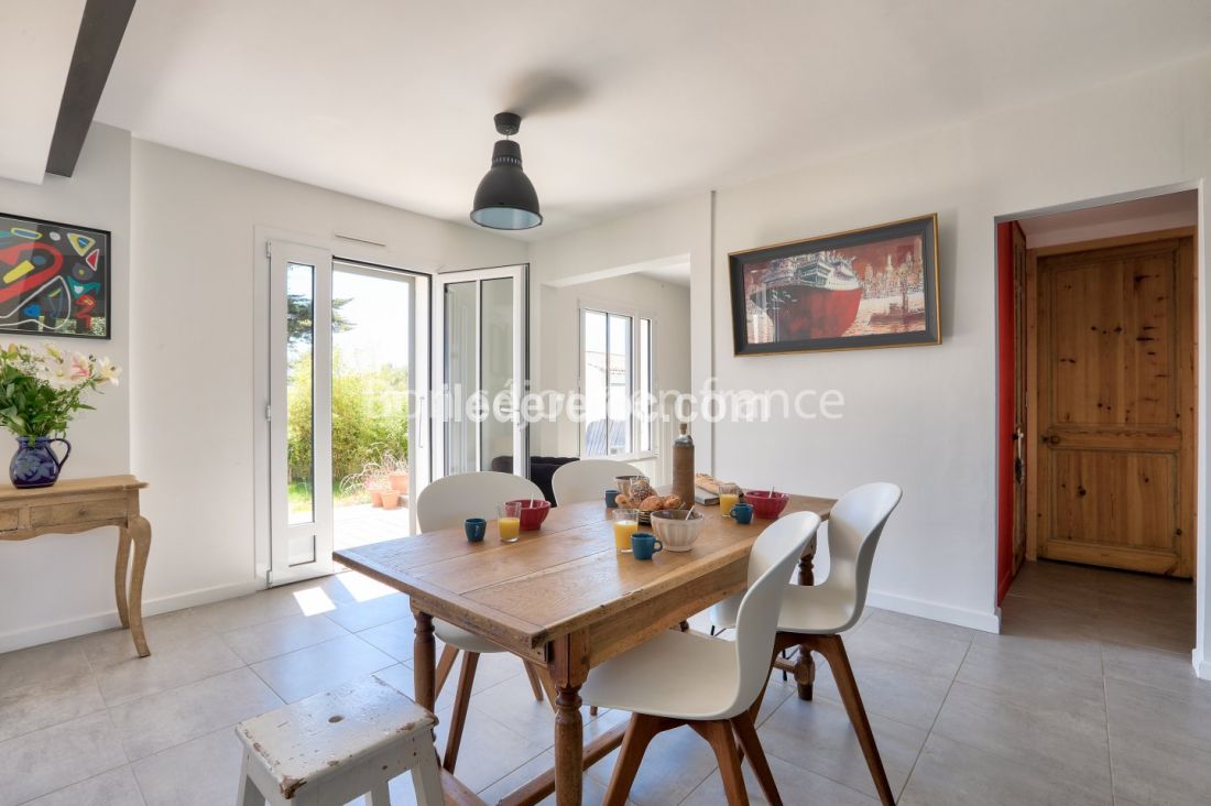 Photo 11 : NC d'une maison situ&eacute;e &agrave; Sainte-Marie-de-R&eacute;, &icirc;le de R&eacute;.