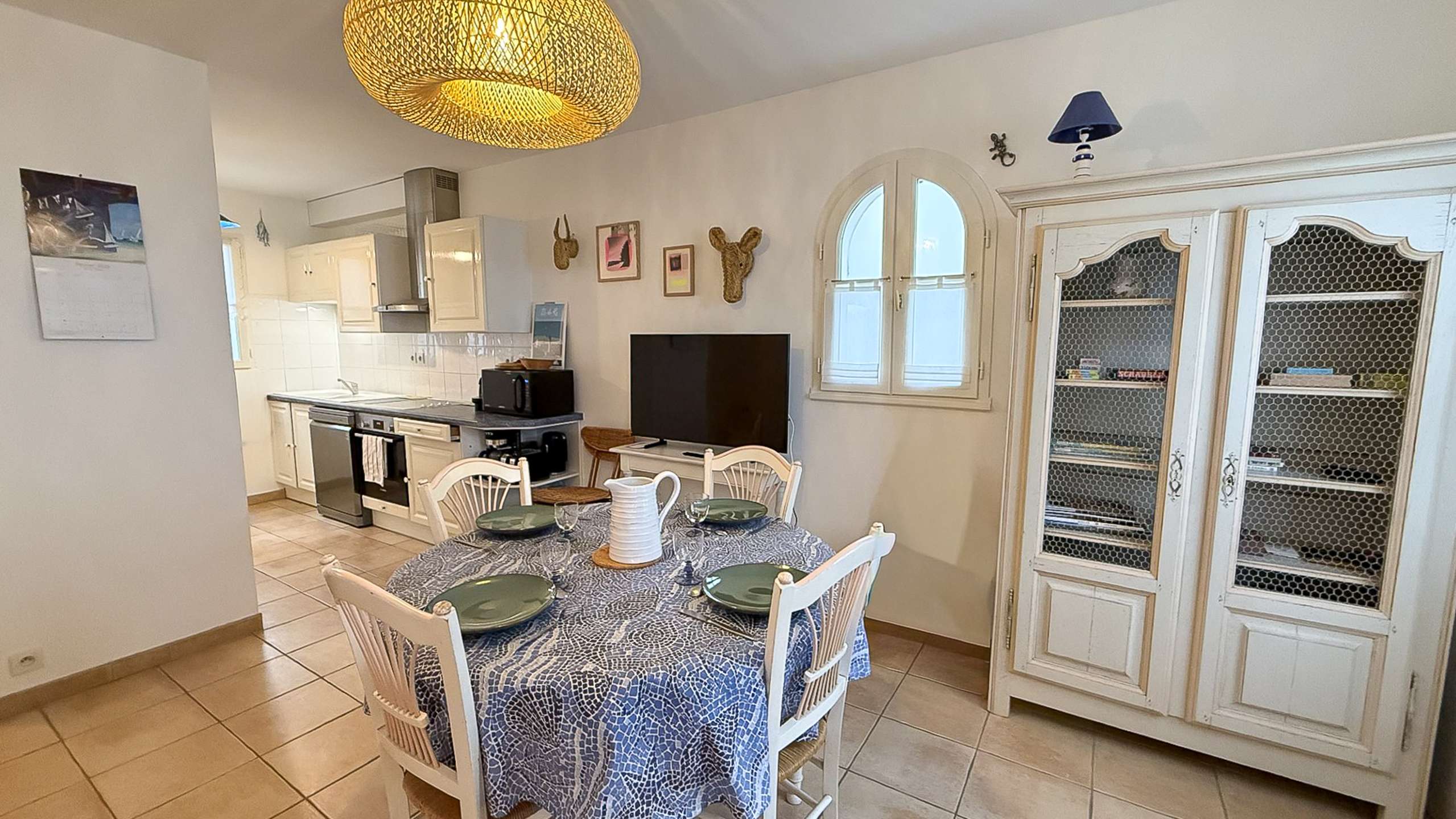 Photo 4 :  d'une maison situ&eacute;e &agrave; Saint-Martin-de-R&eacute;, &icirc;le de R&eacute;.