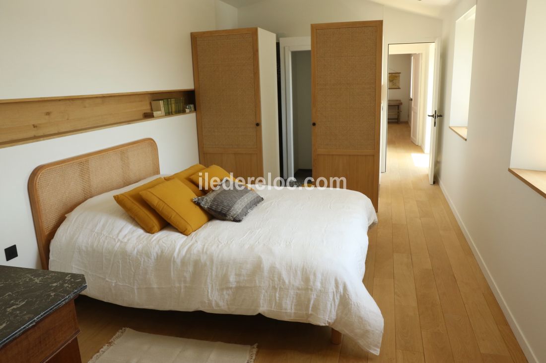 Photo 10 : NC d'une maison situ&eacute;e &agrave; Ars en R&eacute;, &icirc;le de R&eacute;.